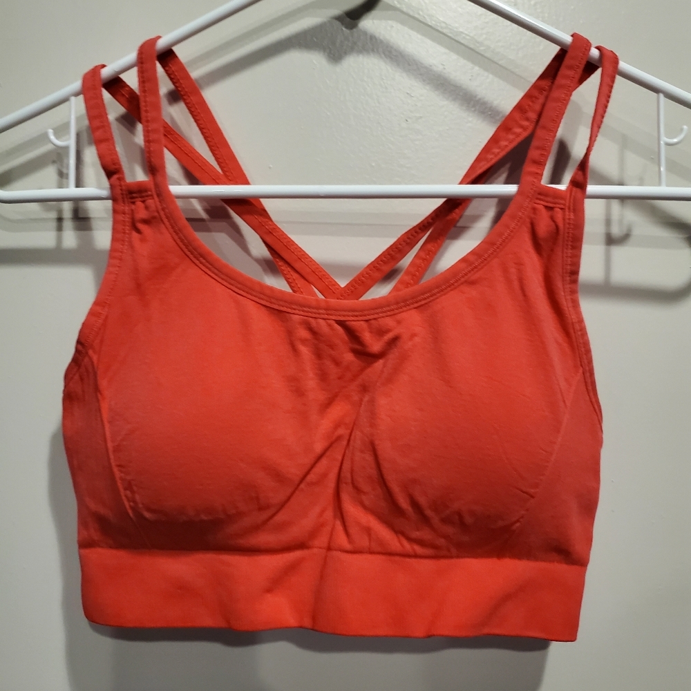 Women's Red Strappy Padded Sports Bra Medium